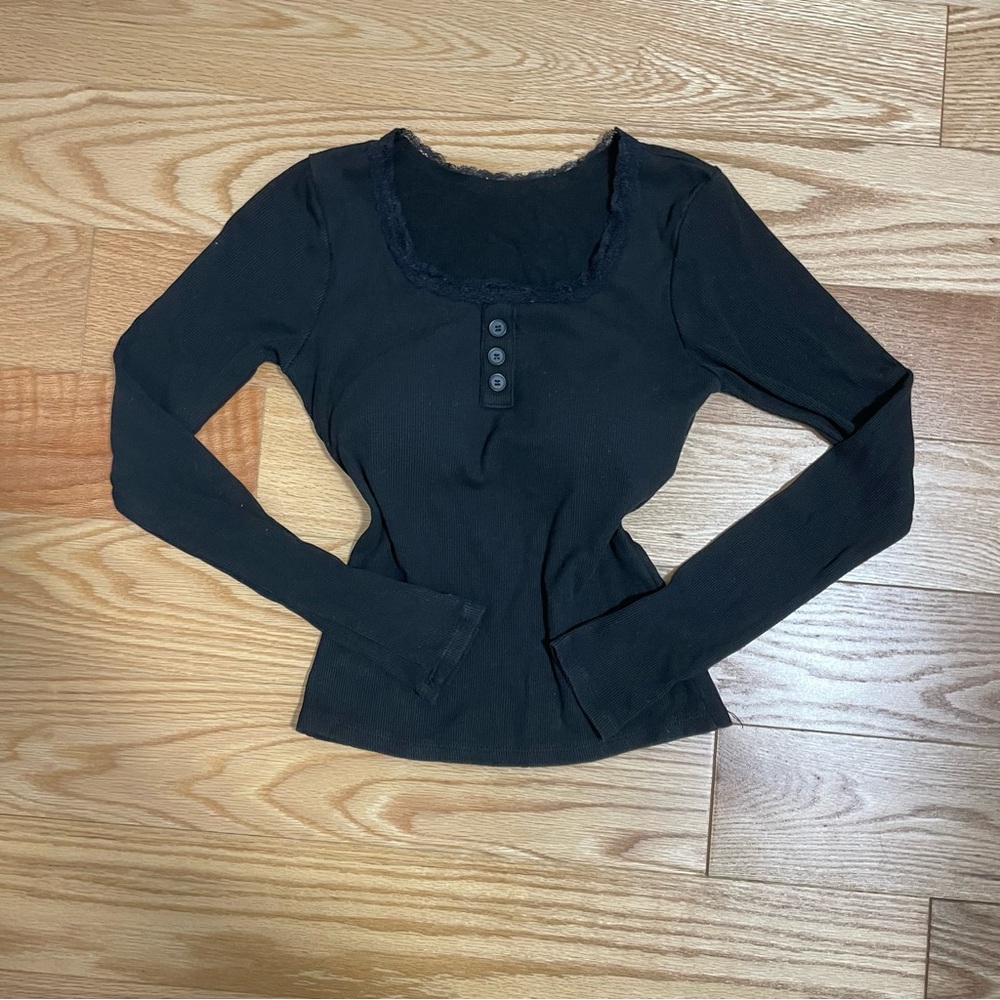 Black Lace Long Sleeve Henley